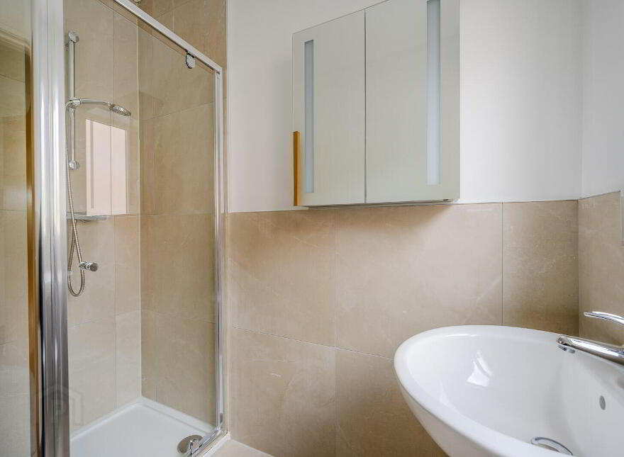 2 Stranmillis Reach, Belfast, BT7 1QZ