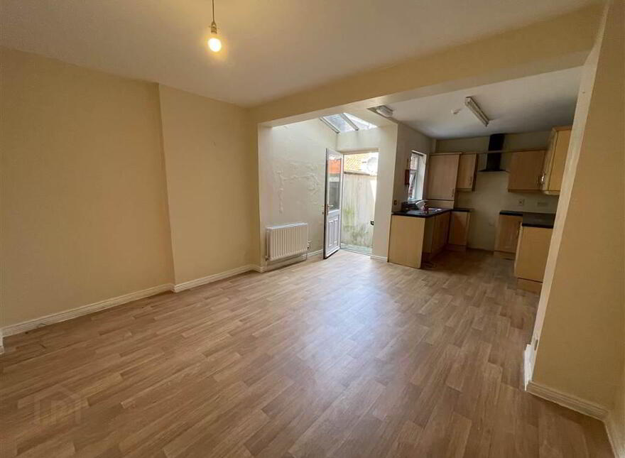 89 Amcomri Street, Belfast, BT12 7LG