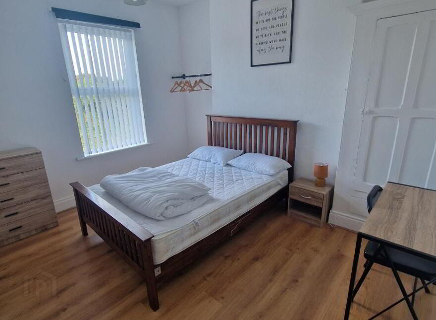 34 Portstewart Road, Portrush, BT56 8EQ