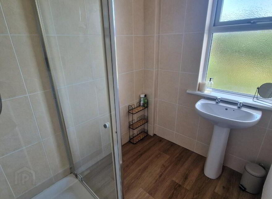 34 Portstewart Road, Portrush, BT56 8EQ