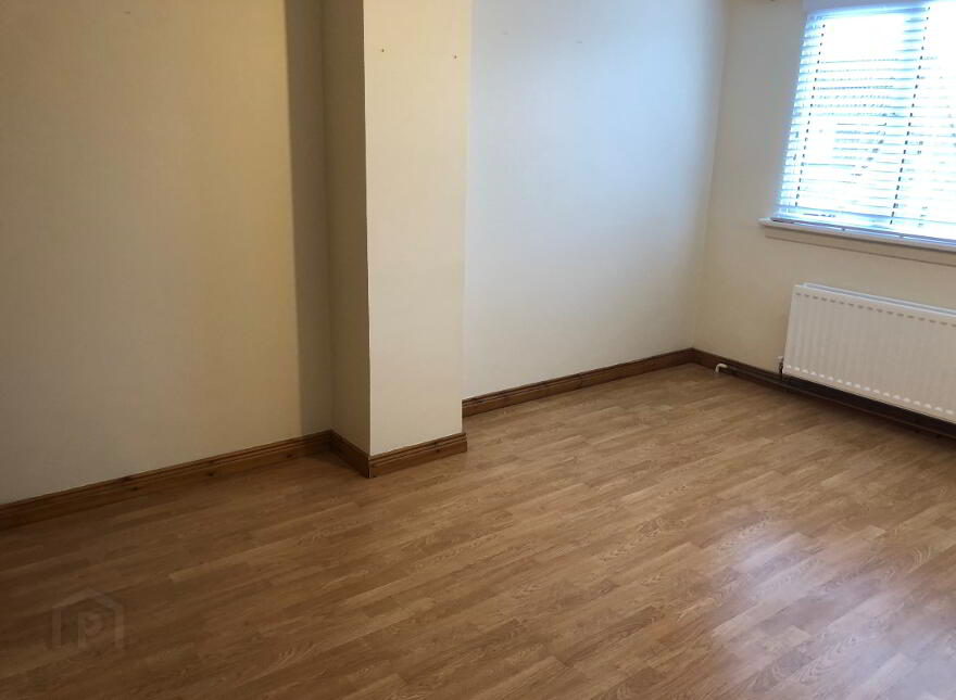 27 Kingsway, Carrickfergus, BT38 7JZ