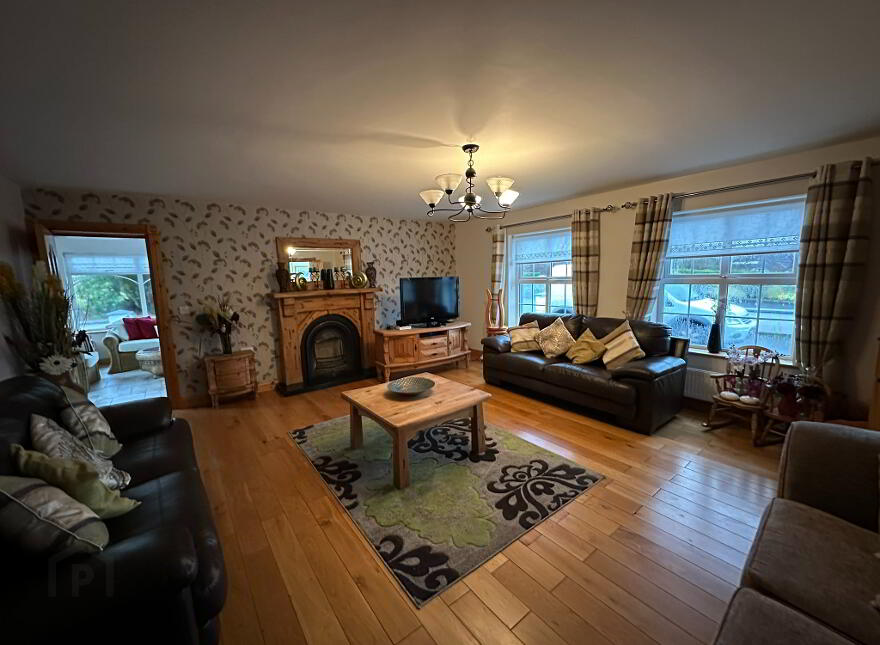 27 Ballynaclosha Road, Silverbridge, Newry, BT35 9LS