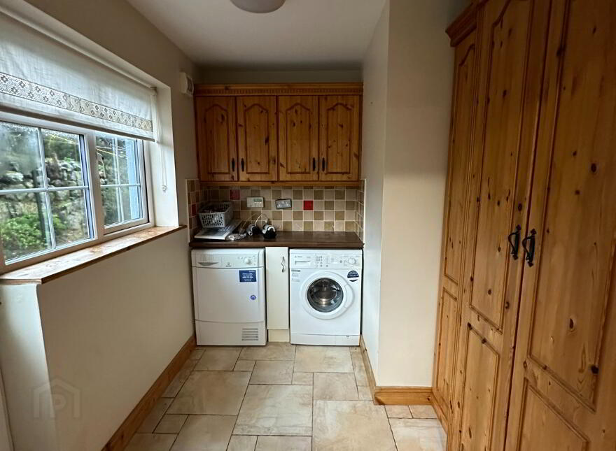 27 Ballynaclosha Road, Silverbridge, Newry, BT35 9LS