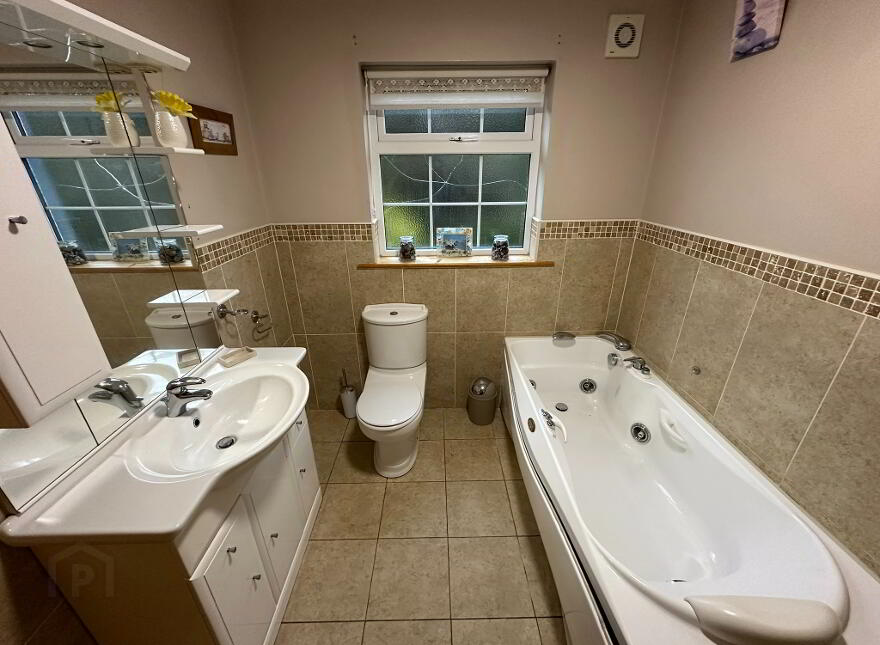 27 Ballynaclosha Road, Silverbridge, Newry, BT35 9LS
