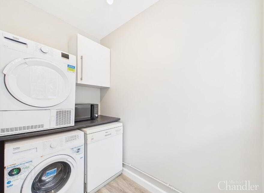 23 Glencregagh Park, Belfast, BT6 0NS