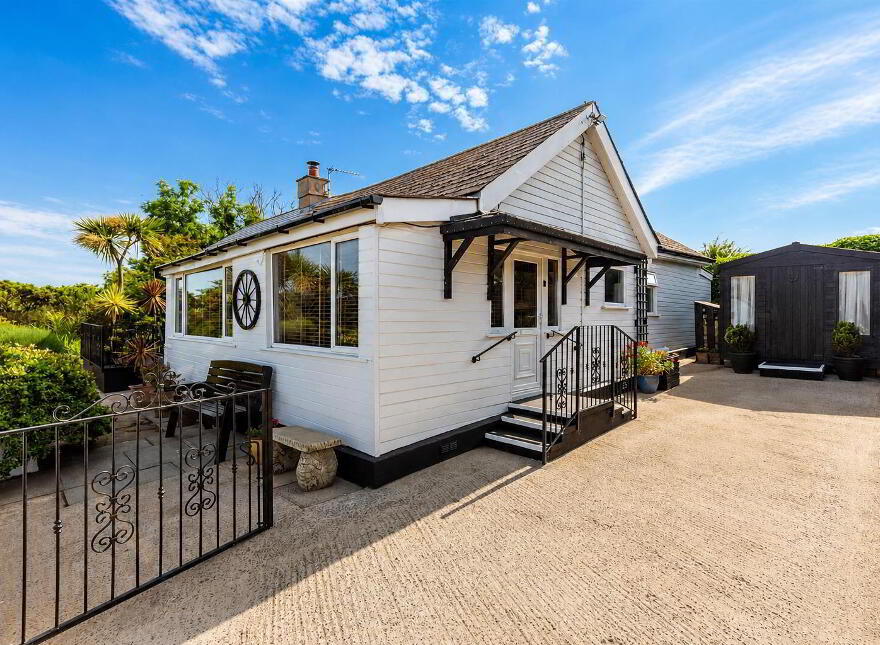 30 Walkers Lane, Ballywalter Road, Millisle, BT22 2JW