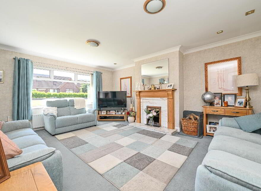 12 Kinwood Drive, Bangor, BT19 6UQ