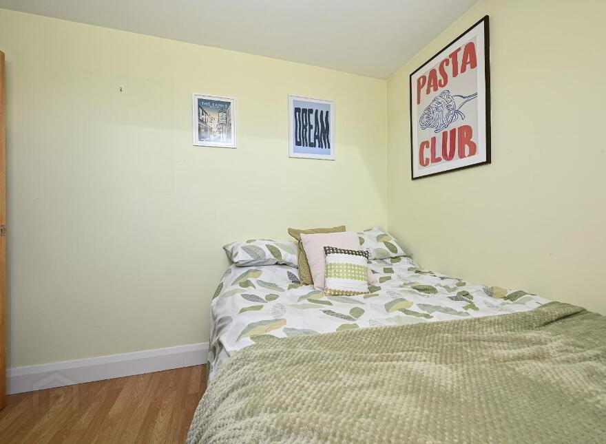 12 Kinwood Drive, Bangor, BT19 6UQ