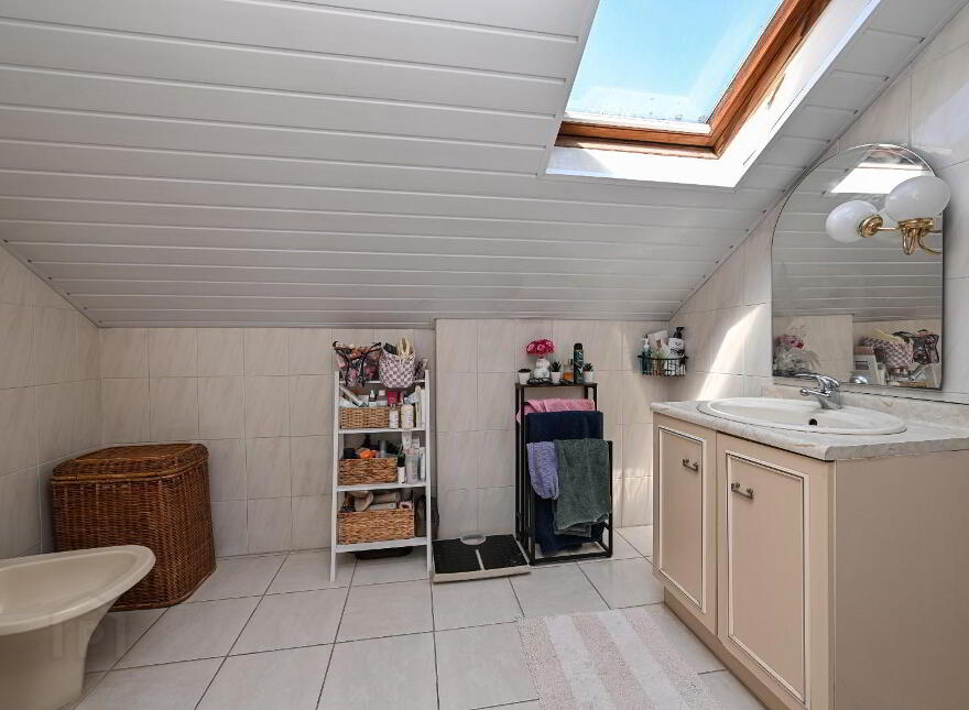 12 Kinwood Drive, Bangor, BT19 6UQ