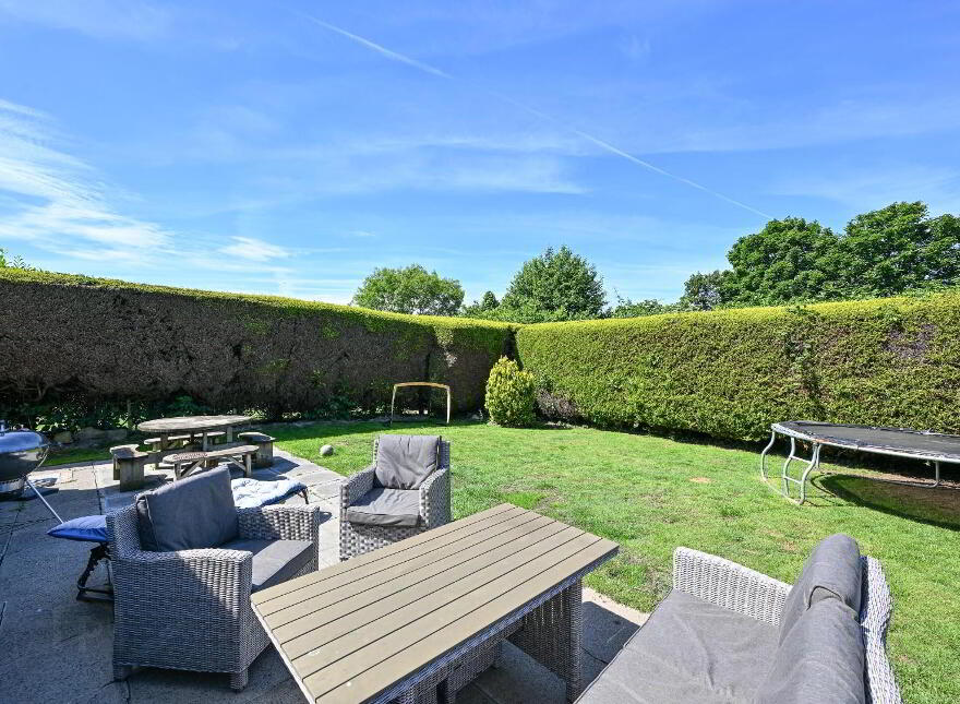 12 Kinwood Drive, Bangor, BT19 6UQ