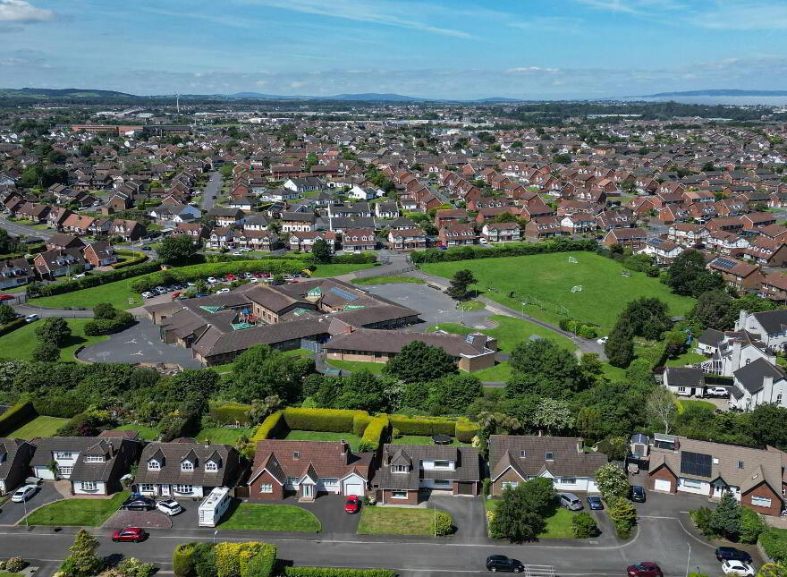 12 Kinwood Drive, Bangor, BT19 6UQ
