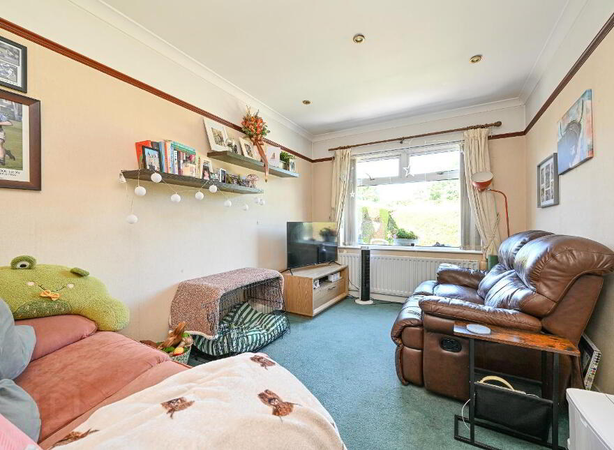 12 Kinwood Drive, Bangor, BT19 6UQ