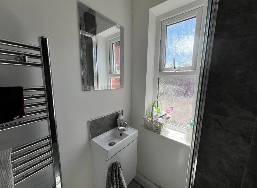 2 Wansbeck Street, Belfast, BT9 5FQ