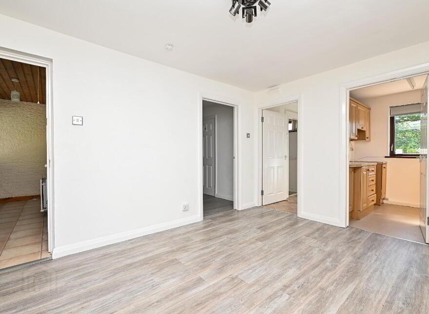 23 Ardgheean Gardens, Bangor, BT19 1SW
