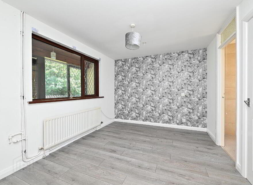 23 Ardgheean Gardens, Bangor, BT19 1SW
