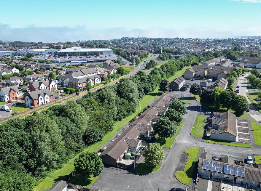 23 Ardgheean Gardens, Bangor, BT19 1SW