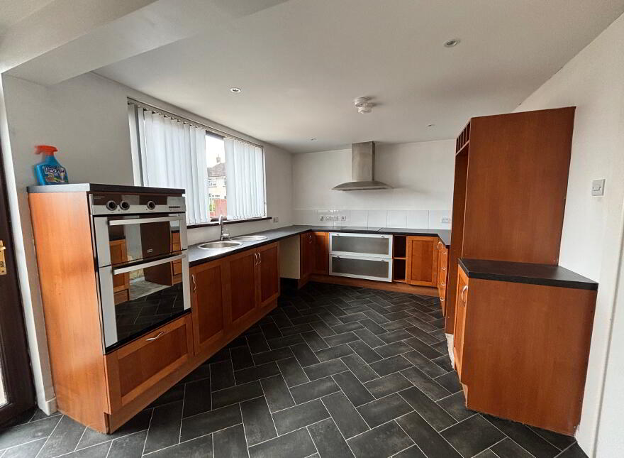 20 Northland, Carrickfergus, BT38 8NH