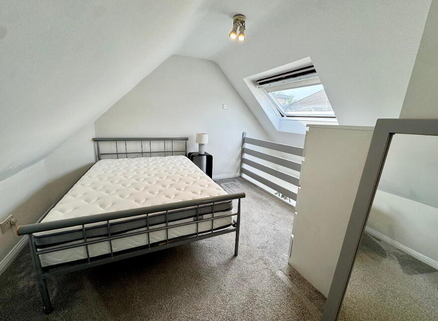 40 Balmoral Court, Belfast, BT9 7GR