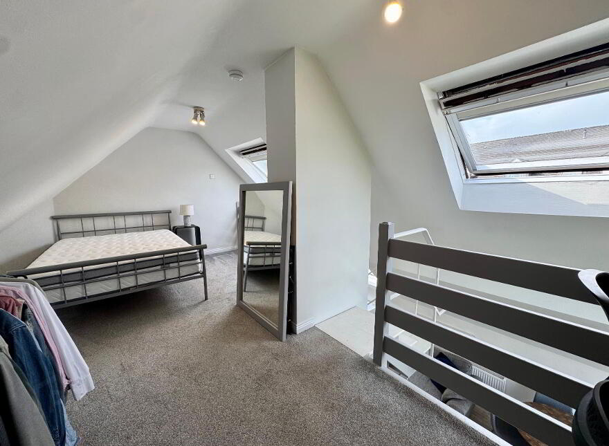 40 Balmoral Court, Belfast, BT9 7GR