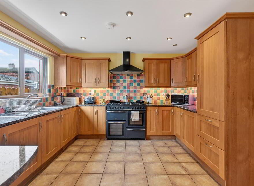 34 Cricklewood Park, Belfast, BT9 5GW