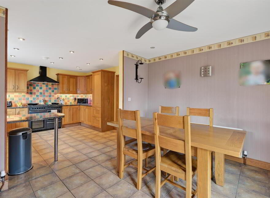34 Cricklewood Park, Belfast, BT9 5GW