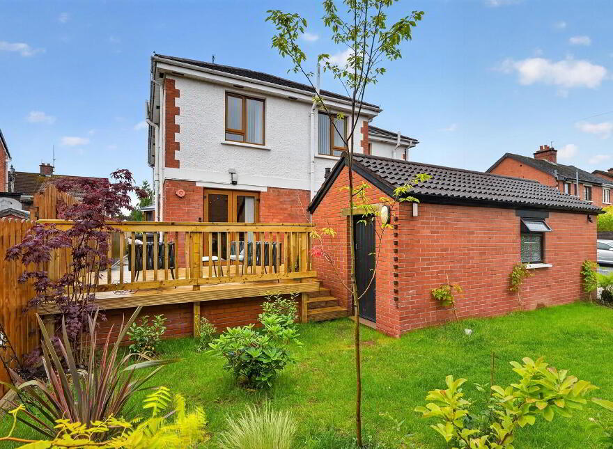 34 Cricklewood Park, Belfast, BT9 5GW