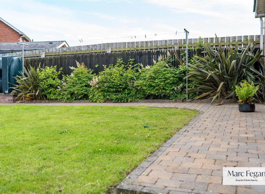 25 Oakfields, Moyraverty, Craigavon, BT65 5GZ