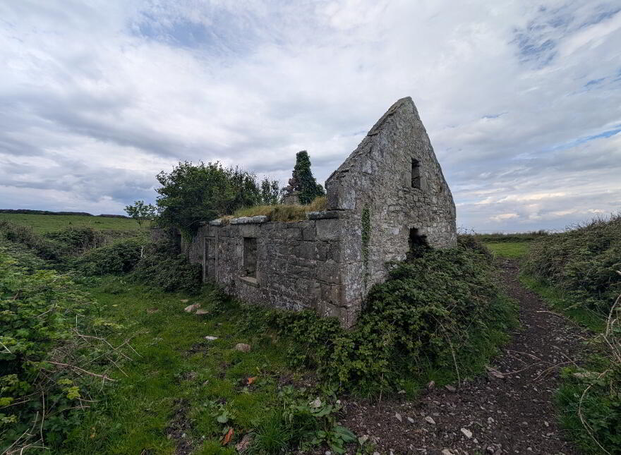 Dernish Island, Grange