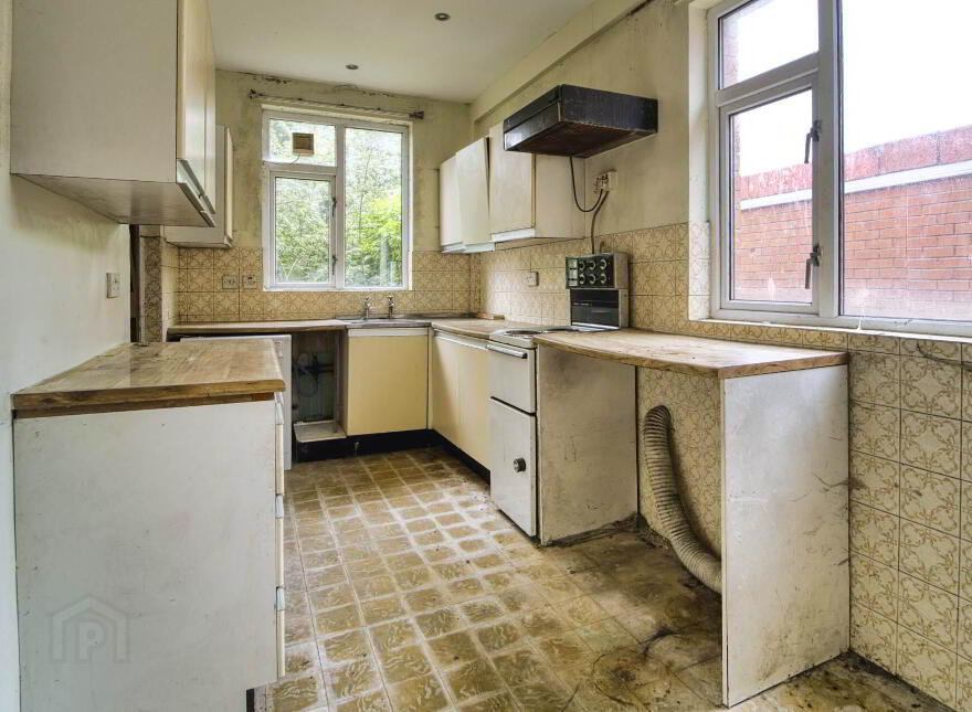 71 Belvedere Park, Stranmillis, Belfast, BT9 5GT