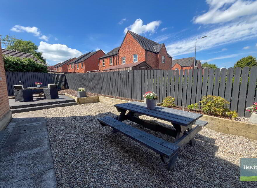 19 Willowdean, Markethill, BT60 1QG