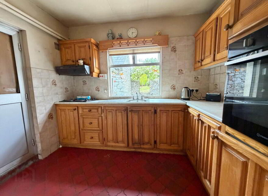 Burges, Ballylooby, Cahir, County Tipperary, E21AY77