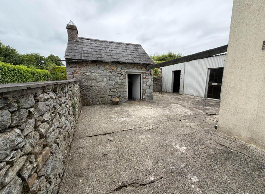 Burges, Ballylooby, Cahir, County Tipperary, E21AY77