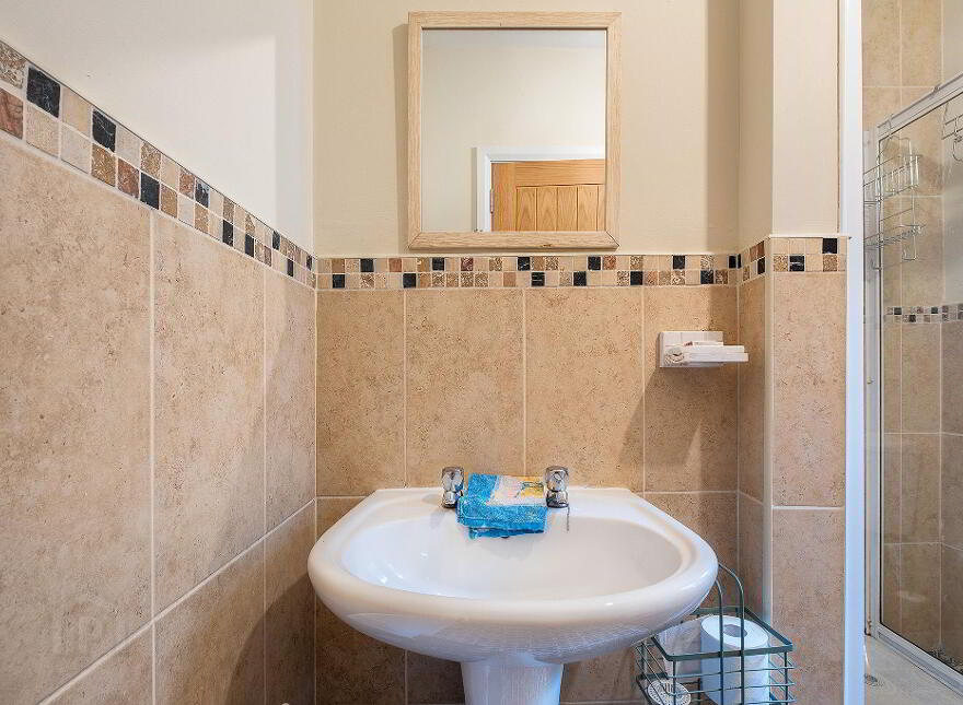 Flat 1, 19 Wellesley Avenue, Belfast, BT9 6DG