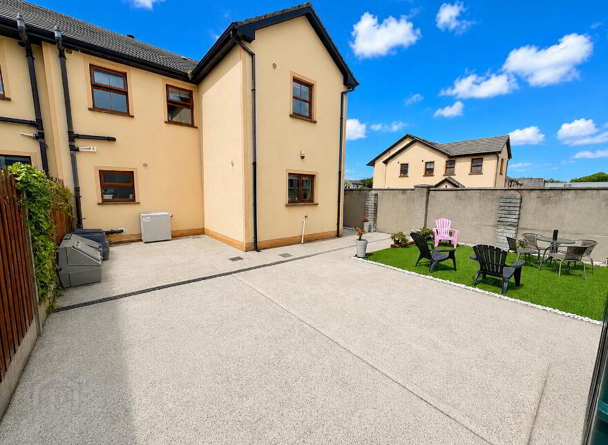 8 Owenmore Paddock, Ballinacarrow, Ballymote, F56EH95