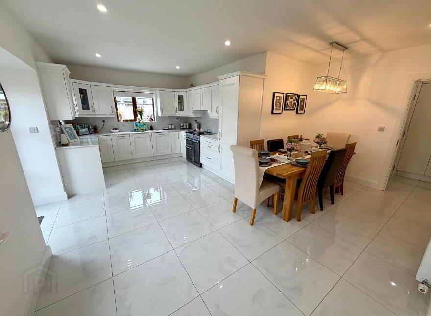 8 Owenmore Paddock, Ballinacarrow, Ballymote, F56EH95