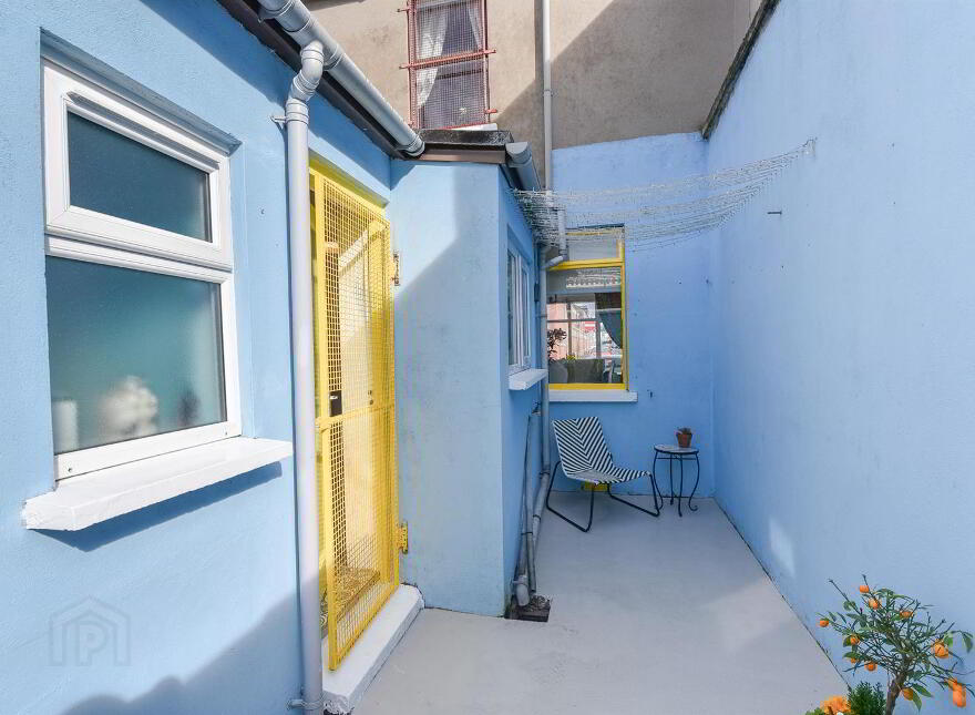 125 Bloomfield Avenue, Belfast, BT5 5AB