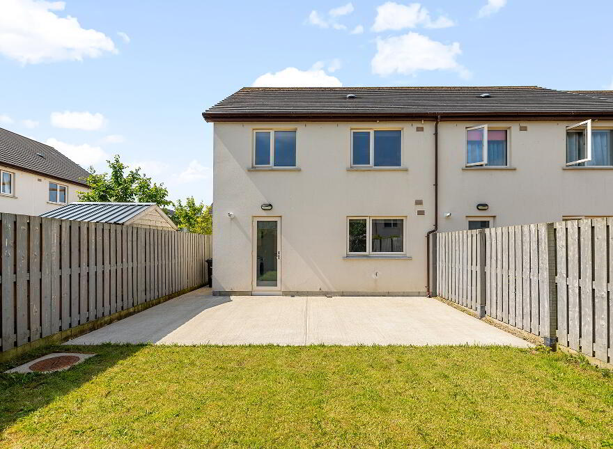 14 Saint Helens Chase, Adamstown, Lucan, K78N7C9