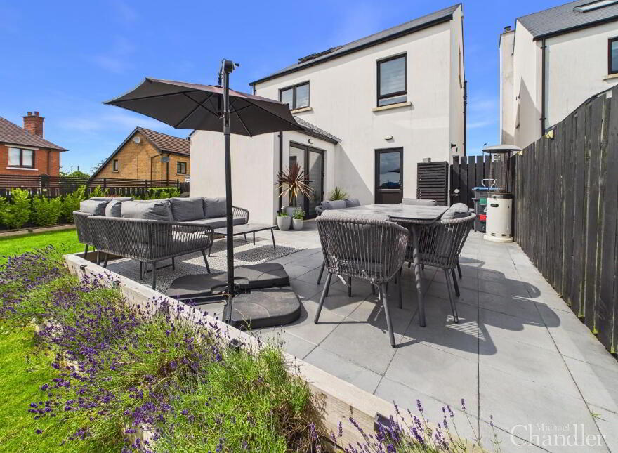 4 Knockbracken Gardens, Carryduff, Belfast, BT8 8FQ