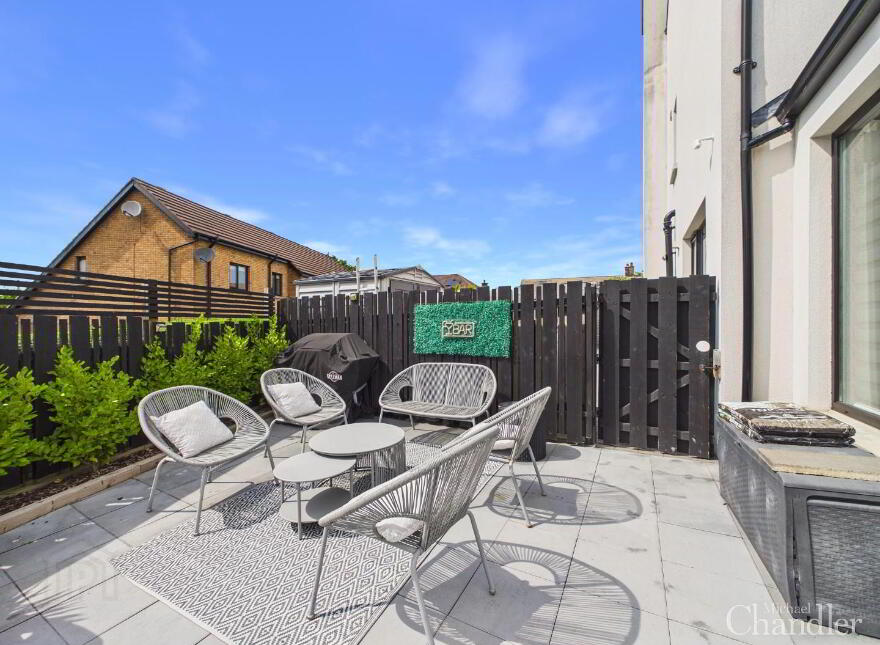 4 Knockbracken Gardens, Carryduff, Belfast, BT8 8FQ