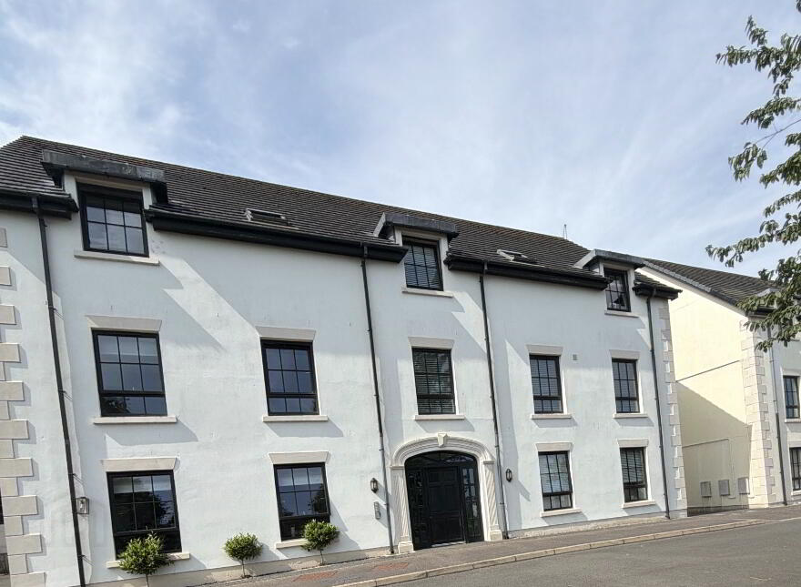 38, Sir Richard Wallace Walk, Lisburn, BT28 3RW