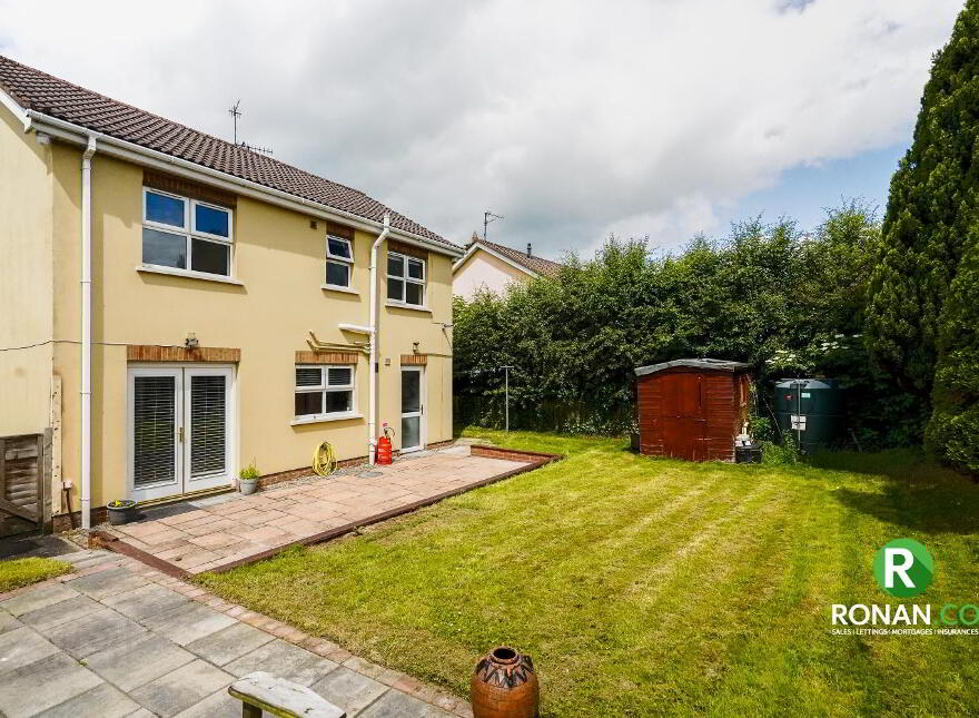81 Castlegrange Park, Strabane, BT82 9WD