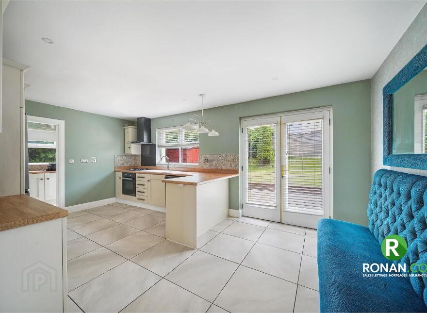 81 Castlegrange Park, Strabane, BT82 9WD
