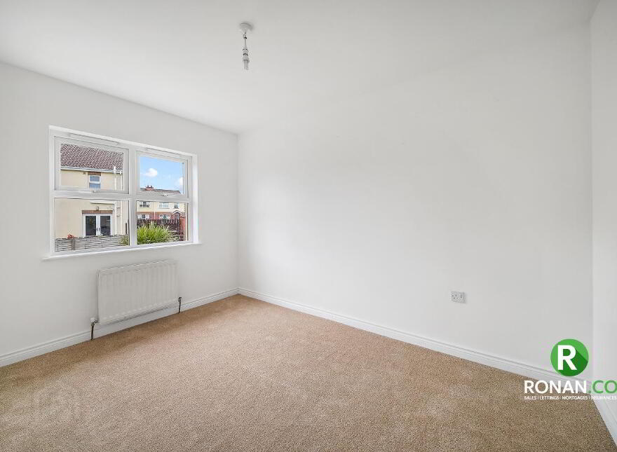 81 Castlegrange Park, Strabane, BT82 9WD