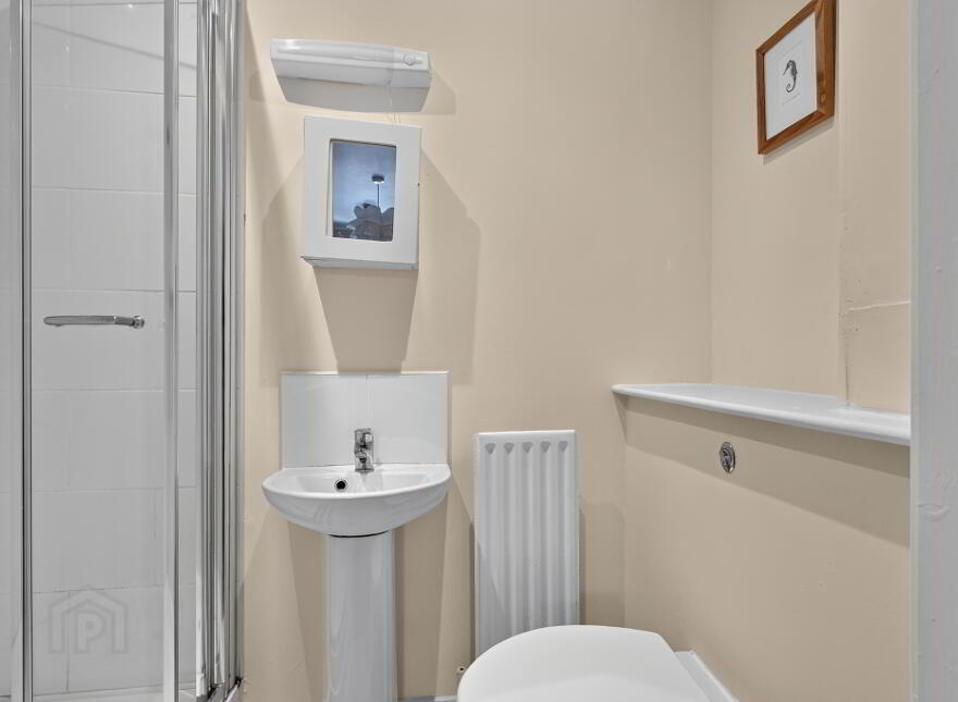 607 College Central, 4 College Avenue, Belfast, BT1 6BD