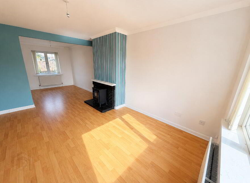 46 Lagmore Grove, Dunmurry, Belfast, BT17 0TD