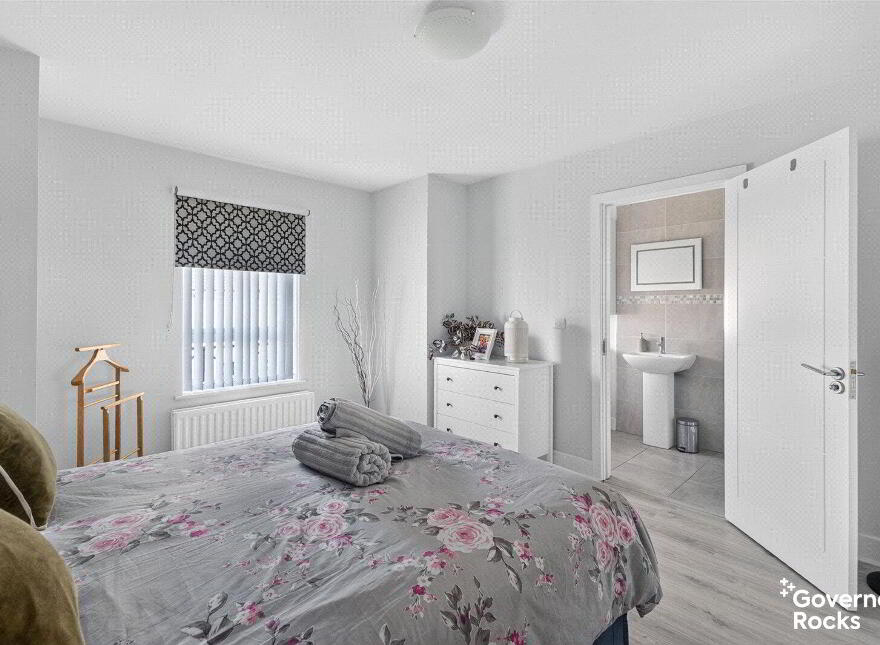 15 Rocklyn Avenue, Donaghadee, BT21 0FN
