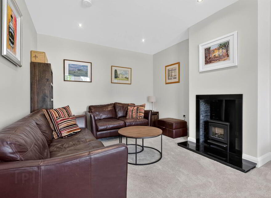 8 Richmond Wood, Lisburn, BT27 4FA