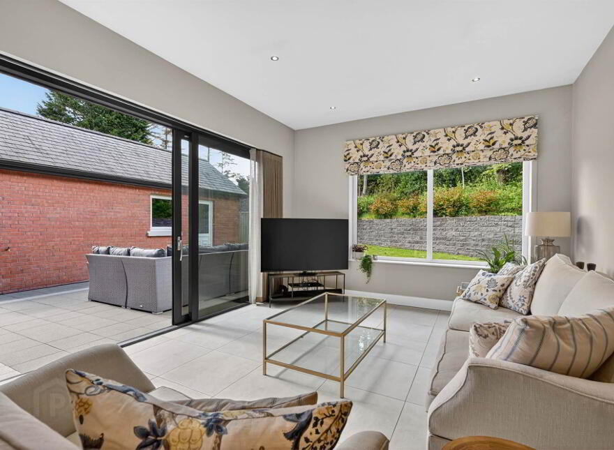 8 Richmond Wood, Lisburn, BT27 4FA