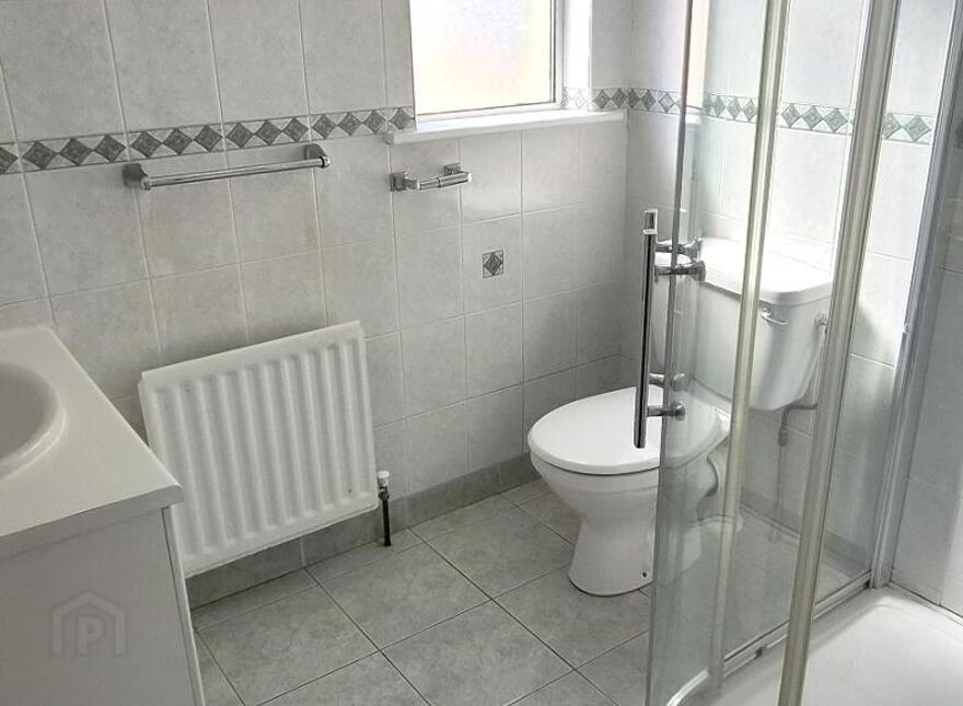 8 Shannon Lodge, Carrick-On-Shannon, N41F229
