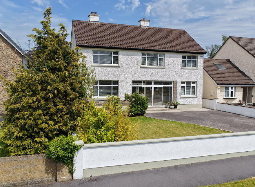 8 Shannon Lodge, Carrick-On-Shannon, N41F229